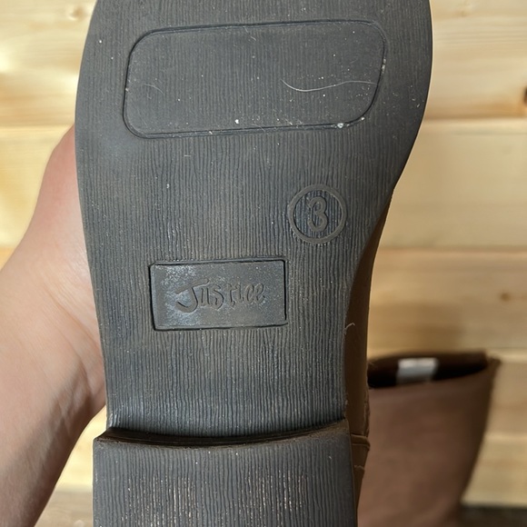 Justice. Size 3 Girls. Brown Faux Leather boots. - Picture 3 of 3